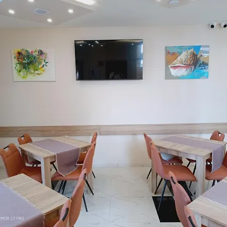 Self Check-in семеен рудин מלון *