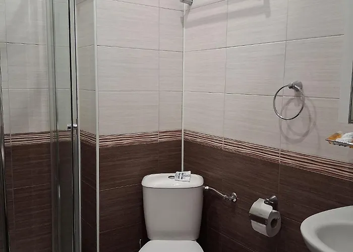 فندق Self Check-in семеен рудин *